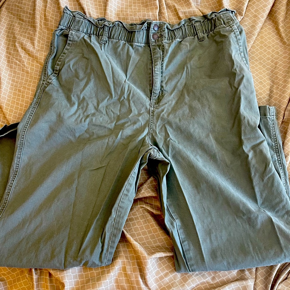 Universal Thread pants